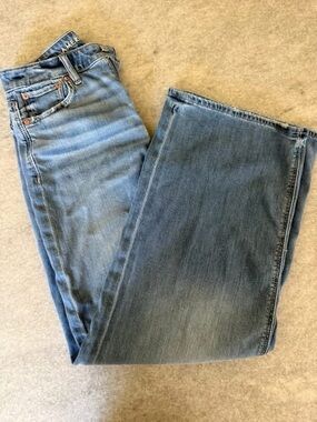 American Eagle Dreamy Drape Super High Waisted Baggy Wide-Leg Jeans